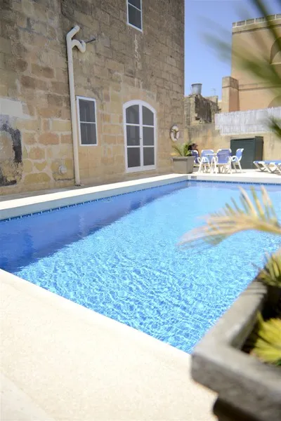 Pool, Ta Girardu, Gozo