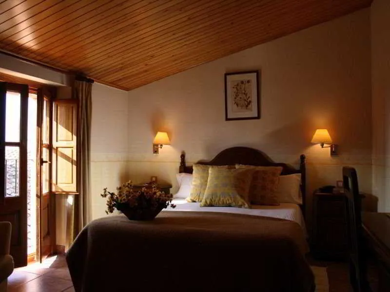 Room, Can Misse, Barcelona