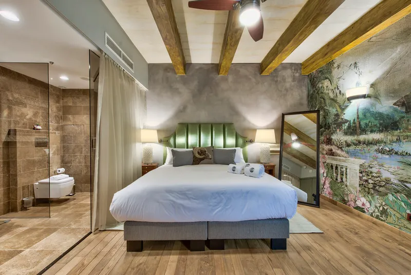 Room, Palazzo Consiglia, Malta