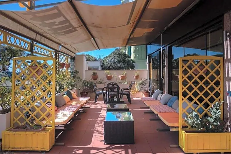 General view, Ping Pong, Rome