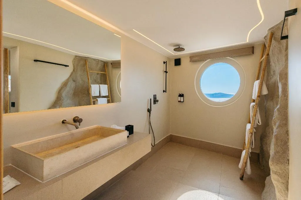 SUITE WITH VIEWS Room, Rocabella Santorini Hotel & Spa, Santorini