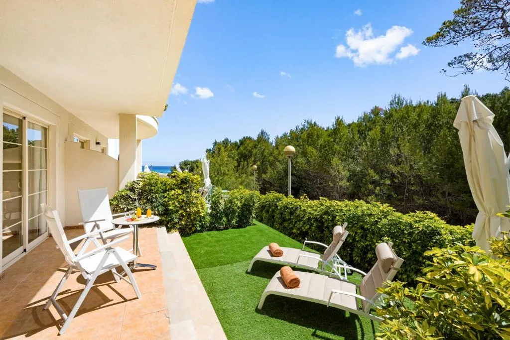 JUNIOR SUITE GARDEN VIEW Room, VIVA Cala Mesquida Suites and Spa Adults Only 16+, Majorca