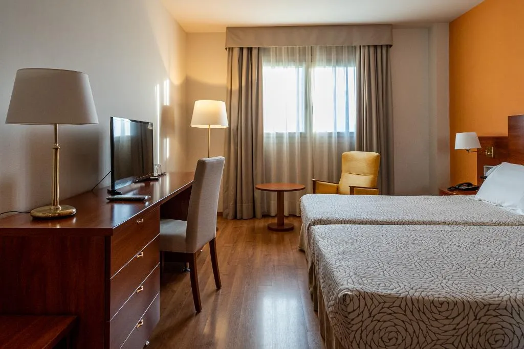 Double or Twin CAPACITY 3 Room, Sercotel Avenida Almeria, Costa Almeria