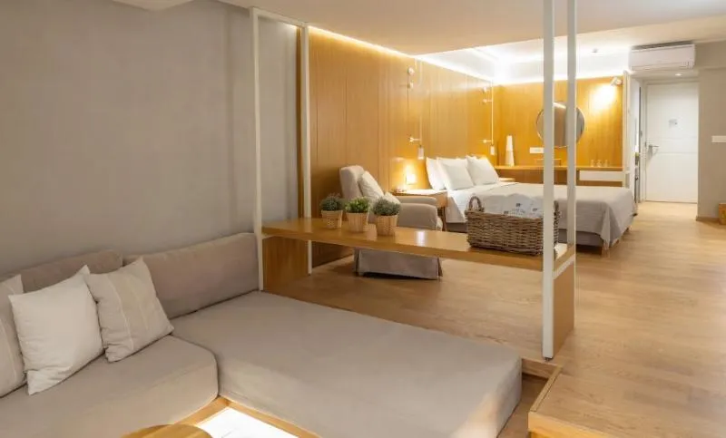JUNIOR SUITE SEA VIEW Room, Atrium Hotel Skiathos, Skiathos