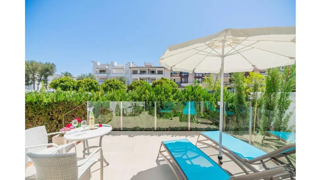 APARTMENT STANDARD Room, Flora, Majorca