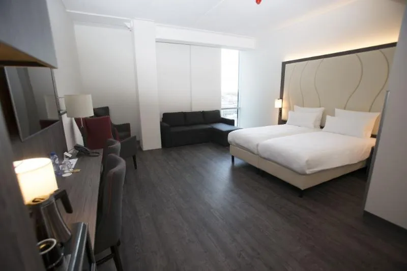 STUDIO SUPERIOR Room, PLAZA Premium Almere, Amsterdam