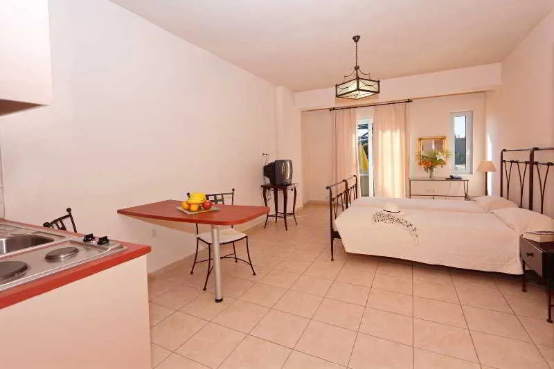 Room, Lambrinos Suites, Crete