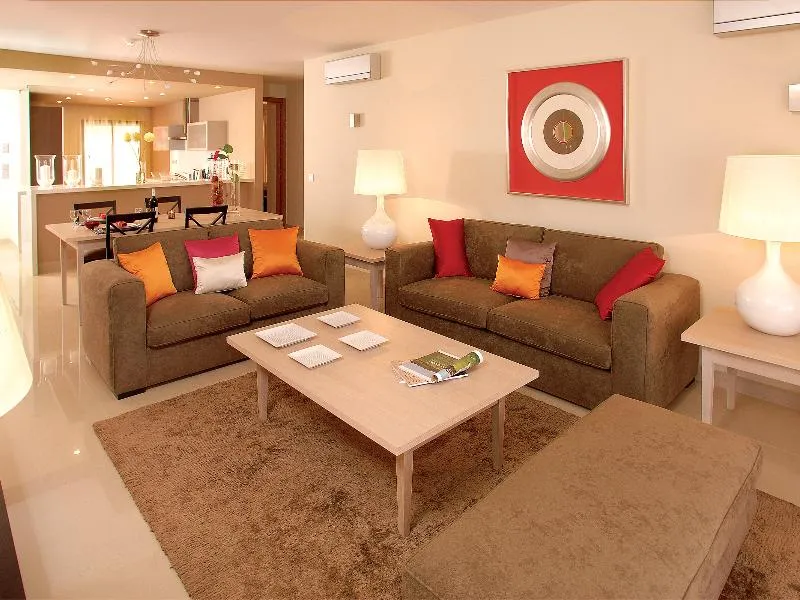 APARTMENT TWO BEDROOMS Room, Amendoeira Golf Resort, Algarve