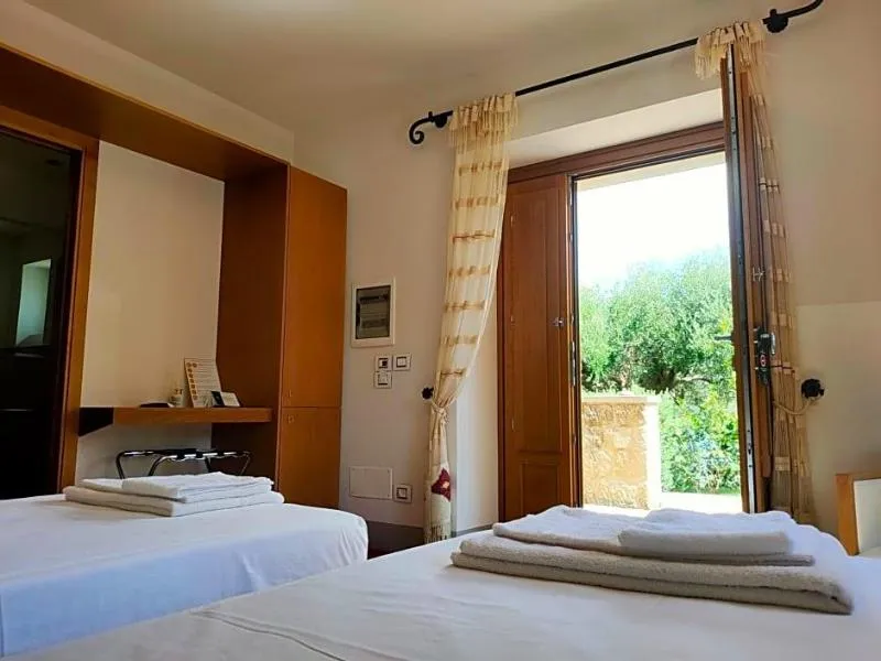General view, Alimunera Hotel, Catania