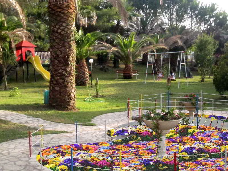 Sports and Entertainment, Abc Sweet Home, Corfu