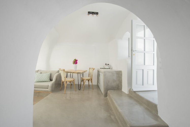 Aqua Serenity Santorini Luxury Suites, Santorini
