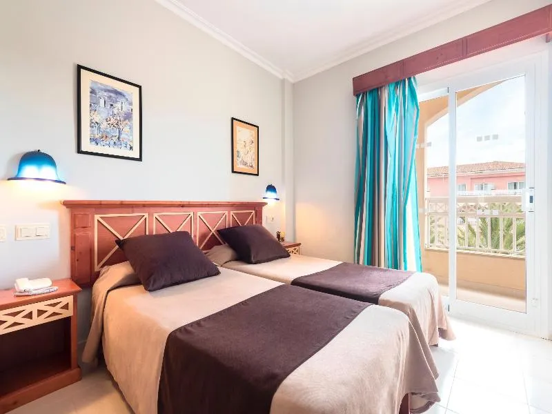 Room, Green Garden, Majorca