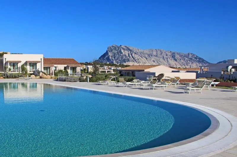 Pool, Grande Baia Resort & Spa, Olbia