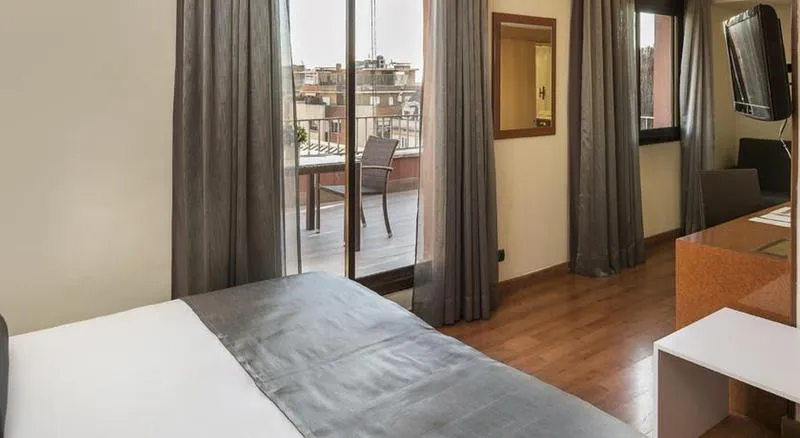 Room, Catalonia Castellnou, Barcelona