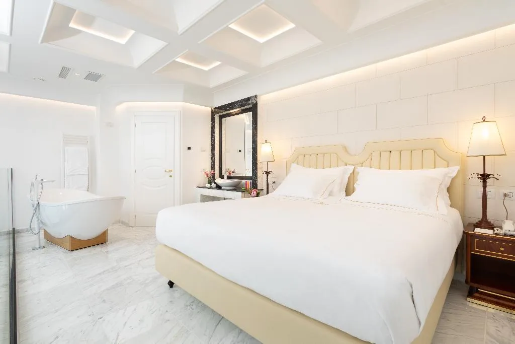 JUNIOR SUITE SEA VIEW Room, Ortea Palace Luxury Hotel, Catania