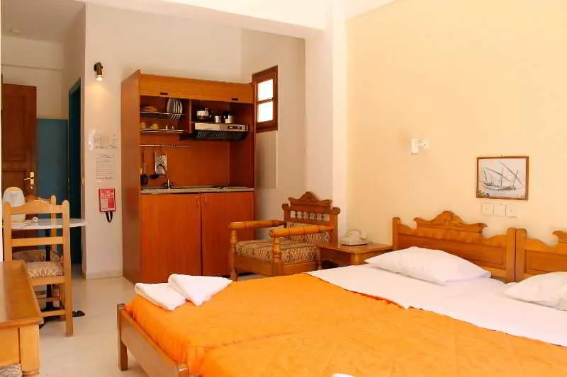 Room, Alia, Santorini
