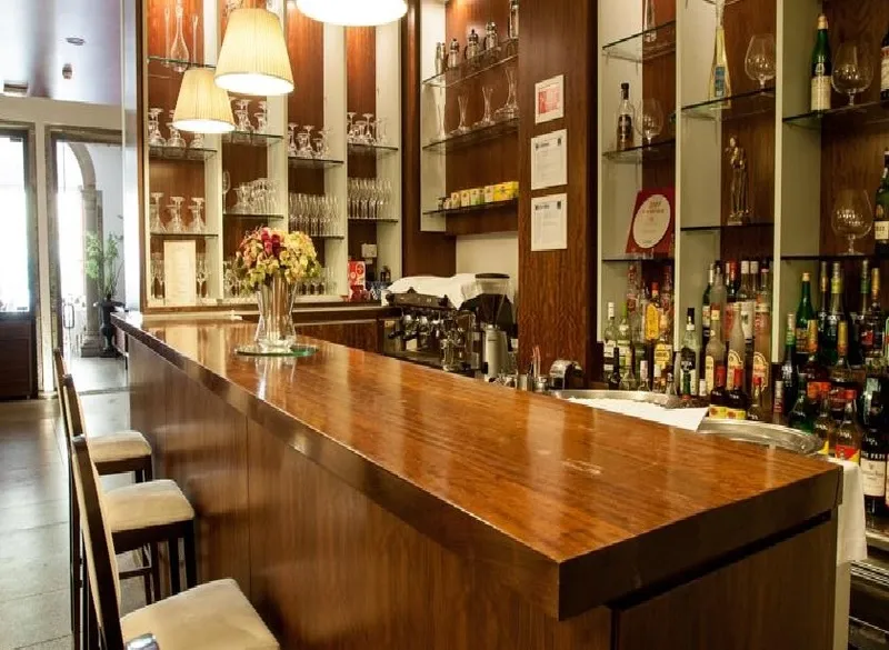 Bar, Bracara Augusta, Porto