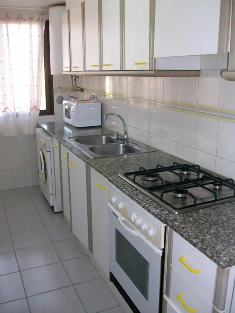 APARTMENT CAPACITY 5 TWO BEDROOMS Room, Gardenias-Romas-La Safor o Similar, Valencia