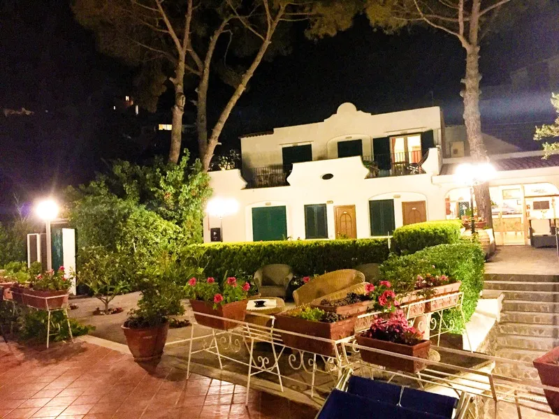 Terrace, Don Felipe, Naples