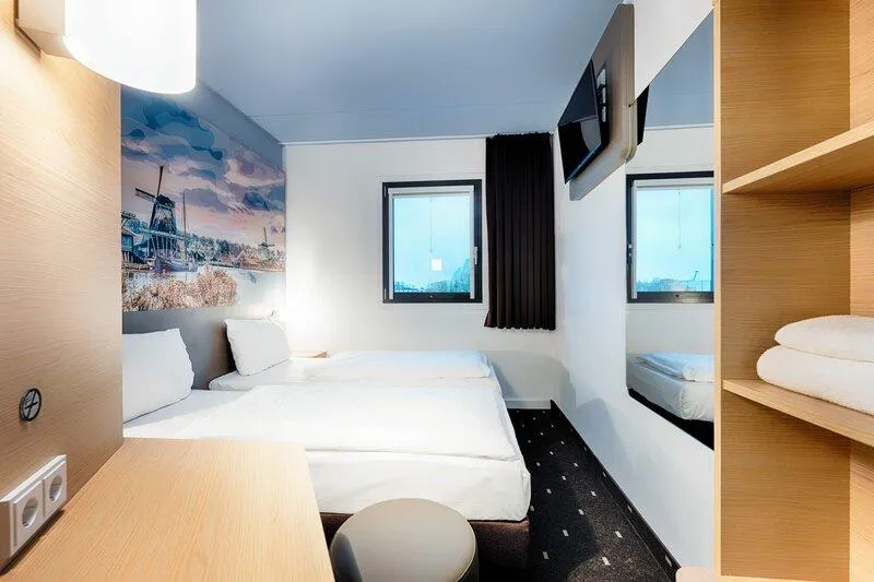 DOUBLE STANDARD Room, B&B HOTEL Amsterdam-Zaandam, Amsterdam