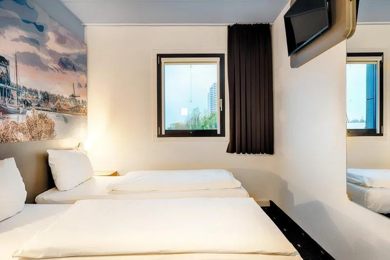 TWIN STANDARD Room, B&B HOTEL Amsterdam-Zaandam, Amsterdam