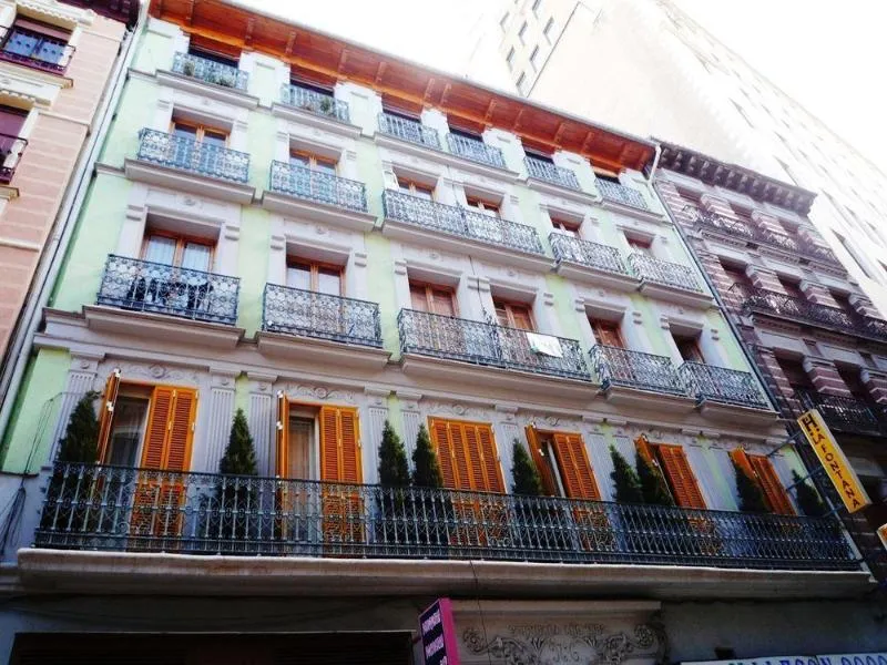 General view, OYO Hostal La Fontana, Madrid