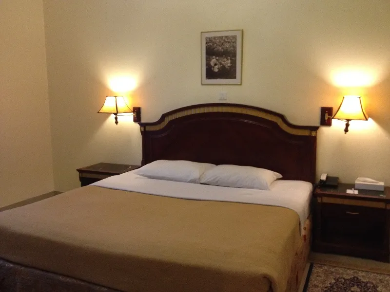 Room, Nihal, Dubai