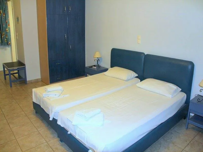 Room, Agnanti Studios, Kefallinia