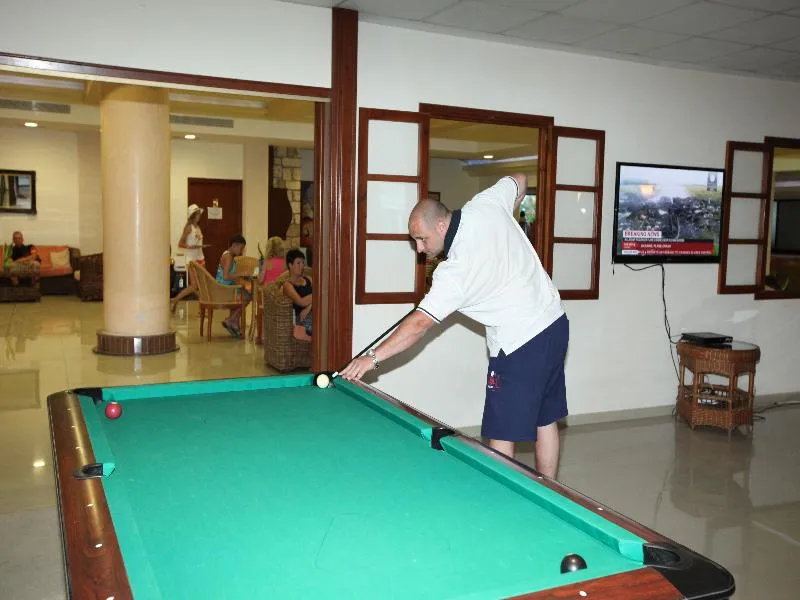Sports and Entertainment, Veronica, Cyprus