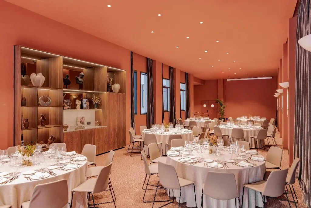 Conferences, Casa de las Artes, member of Melia Collection, Madrid