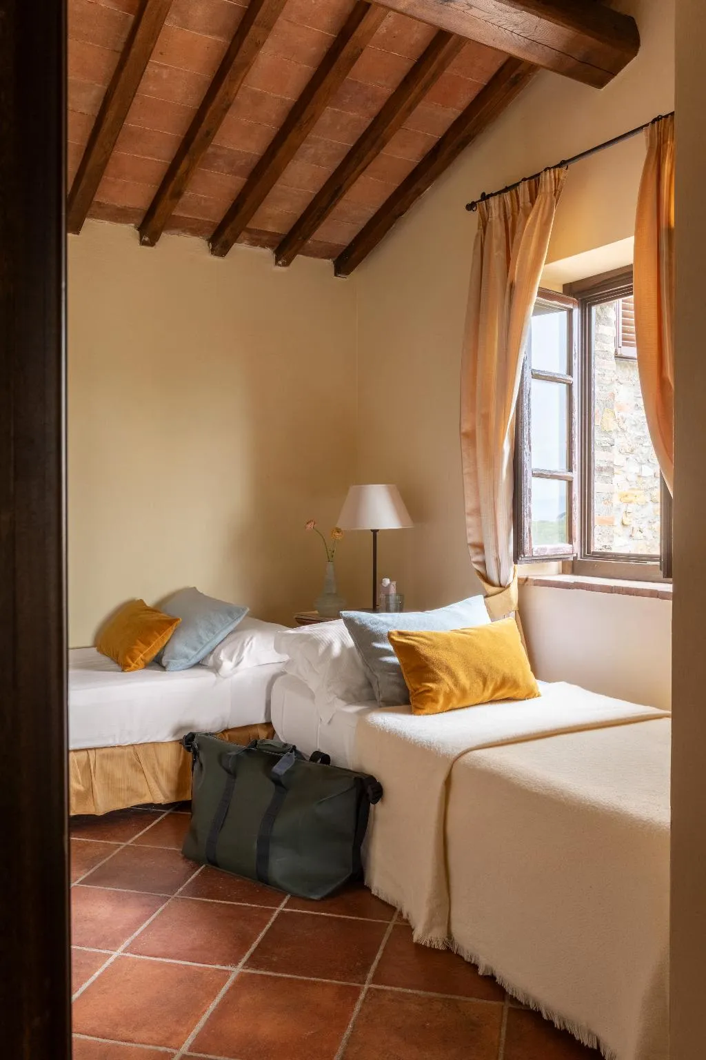 FAMILY ROOM CAPACITY 4 Room, Villa San Filippo, Florence
