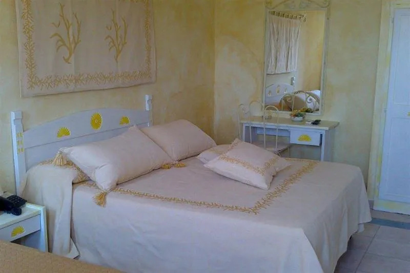 DOUBLE STANDARD Room, Club Esse Shardana, Olbia