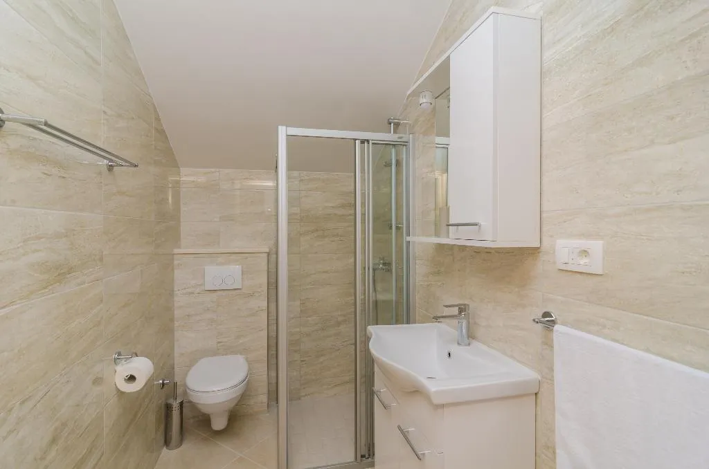 APARTMENT SEA VIEW WITH BALCONY Room, Apartments Villa Dadic, Dubrovnik