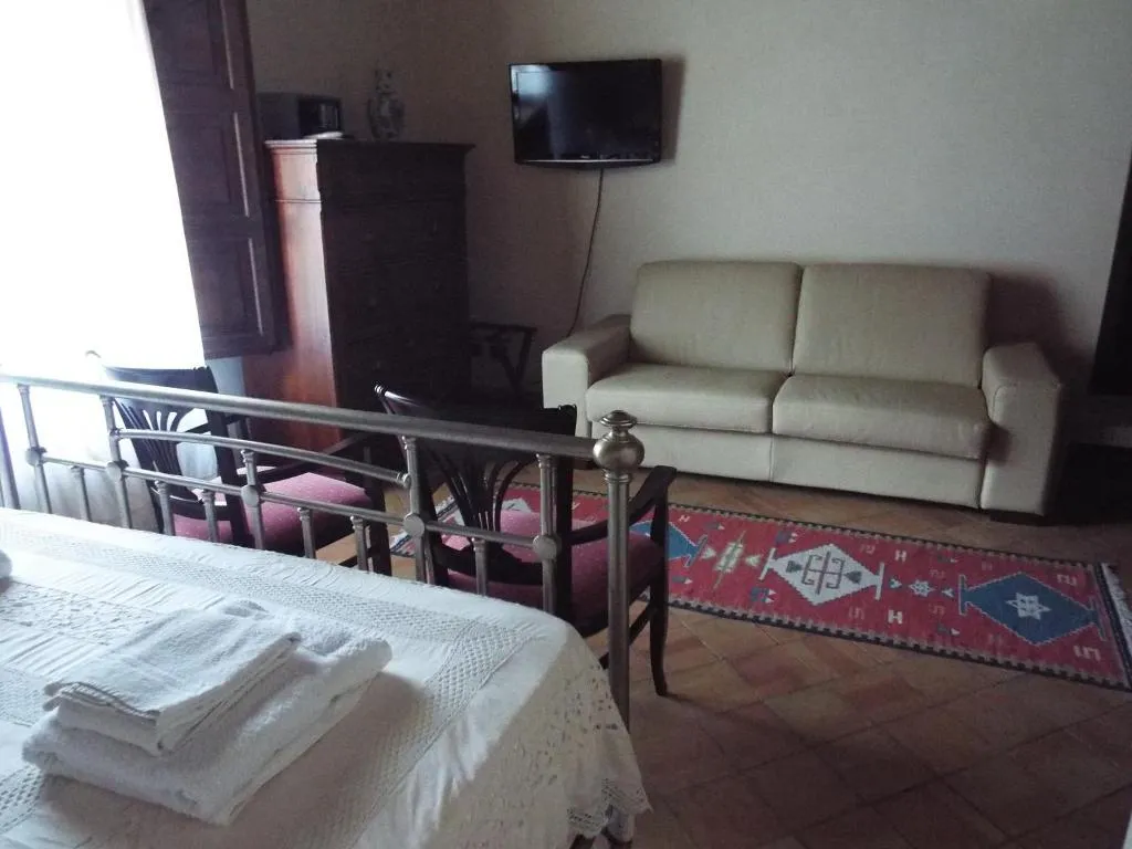FAMILY ROOM STANDARD Room, Agriturismo Cefalù - Guest House, Palermo
