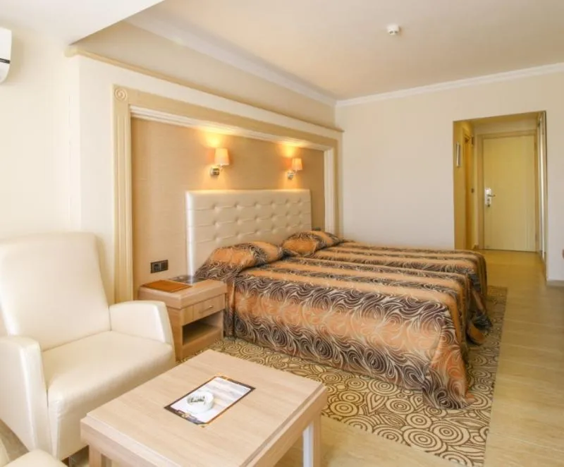 Room, Azka, Bodrum