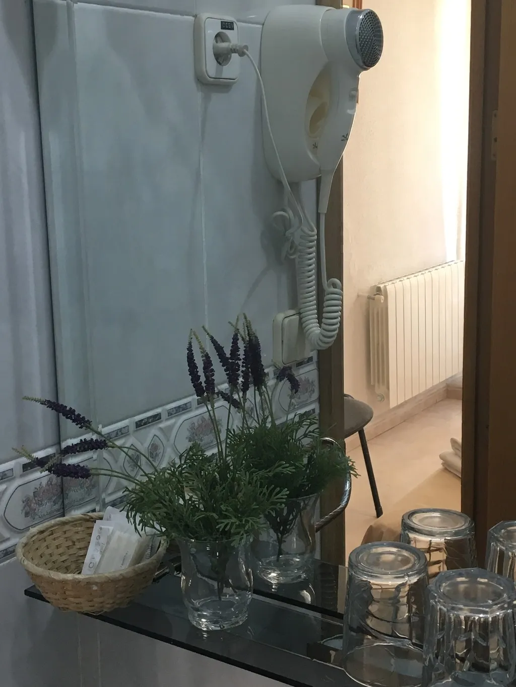 TRIPLE STANDARD Room, Hostal Residencia Lido, Madrid