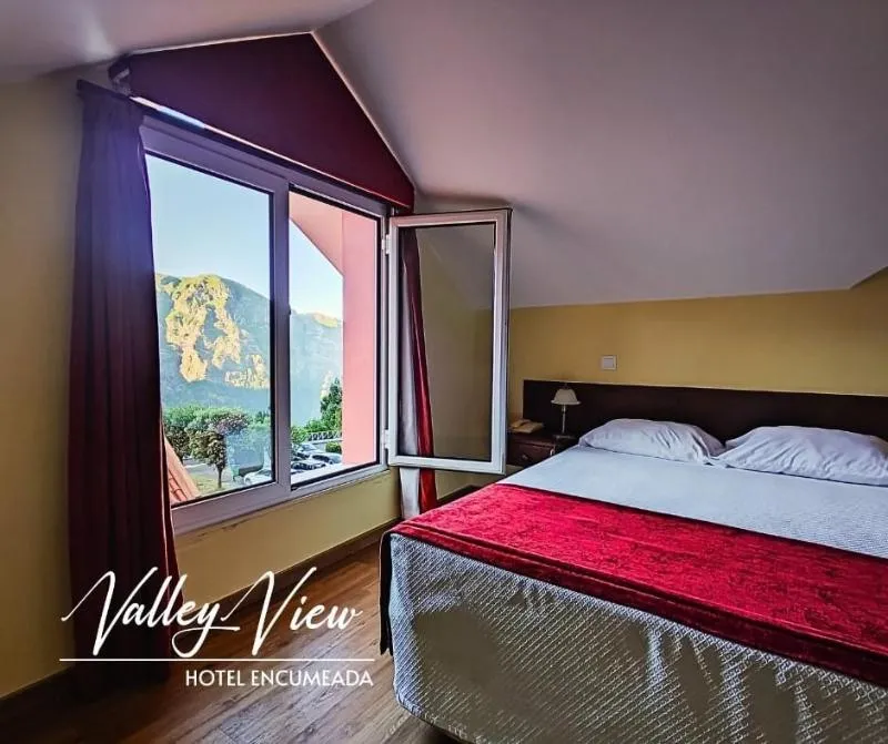 SINGLE SUPERIOR Room, Valley View Hotel Encumeada, Madeira