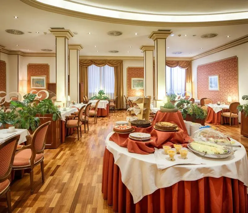 Restaurant, Roger de Lluria, Barcelona