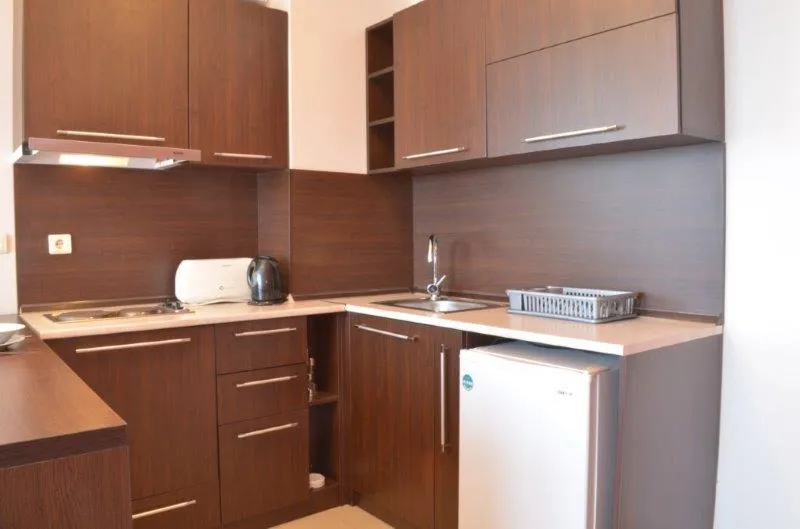 APARTMENT TWO BEDROOMS Room, Bay Apartments, Bourgas