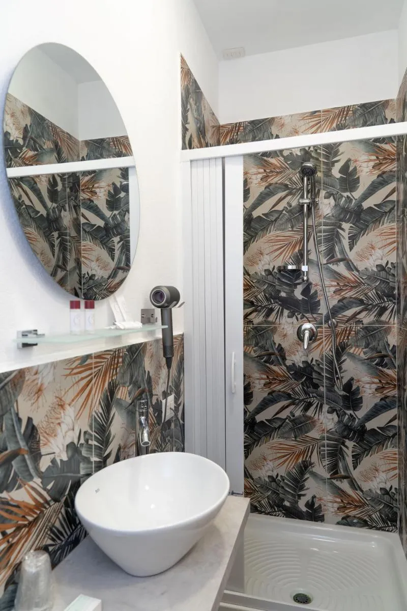 Double or Twin STANDARD Room, The Sun Hotel Boutique, Naples