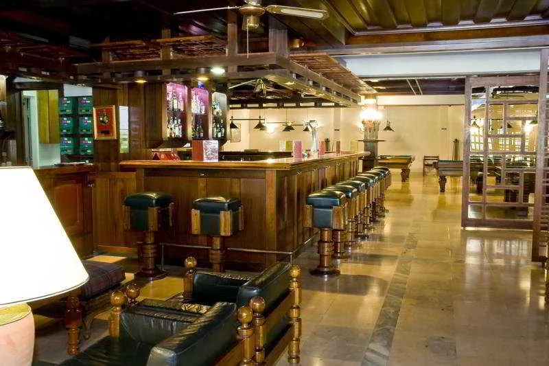 Bar, Balaia Mar, Algarve