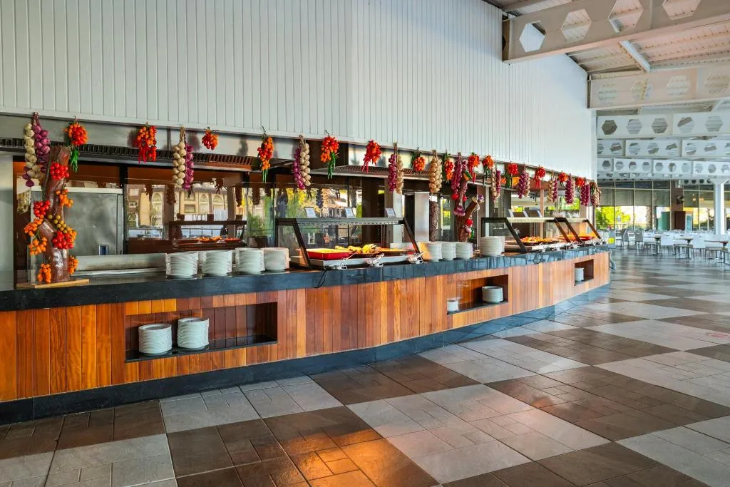 Restaurant, Crystal Prestige Pearl Collection, Antalya
