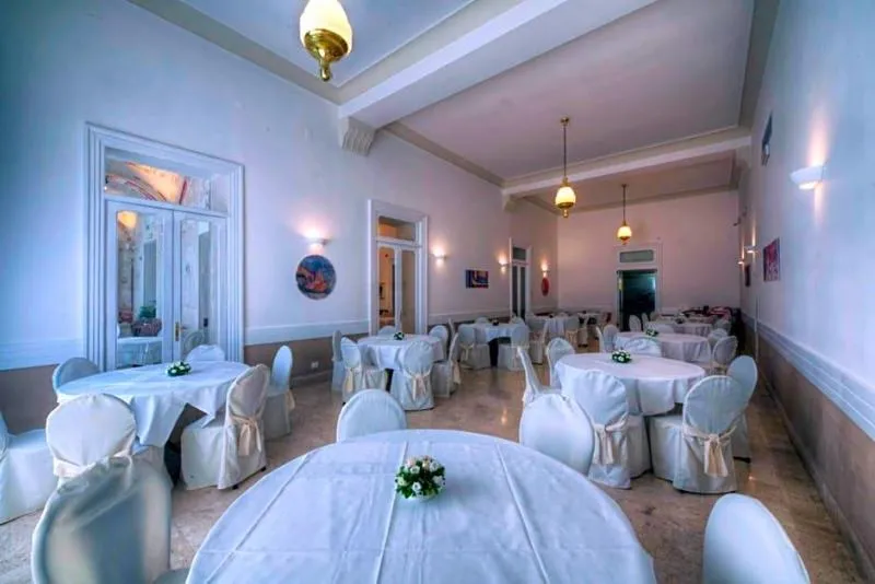 General view, Hotel Vittoria, Naples