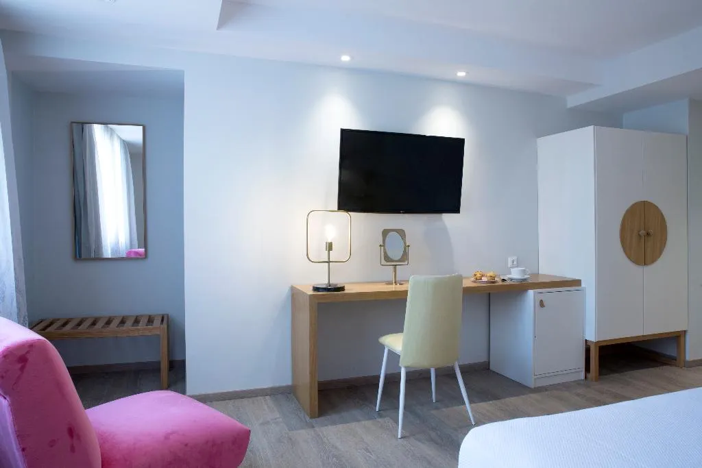 DOUBLE DELUXE CITY VIEW Room, Alley Boutique Hotel & Spa, Kefallinia