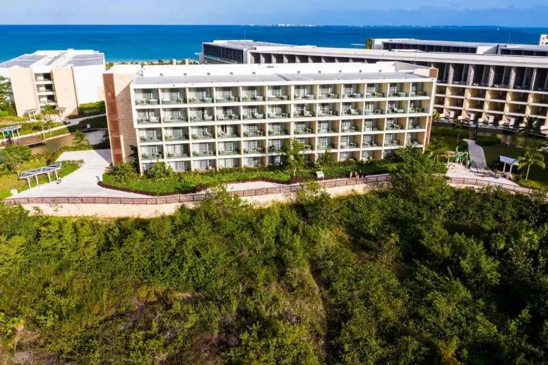 JUNIOR SUITE GARDEN VIEW Room, Grand Palladium Select Costa Mujeres - All Inclusi, Cancun Area