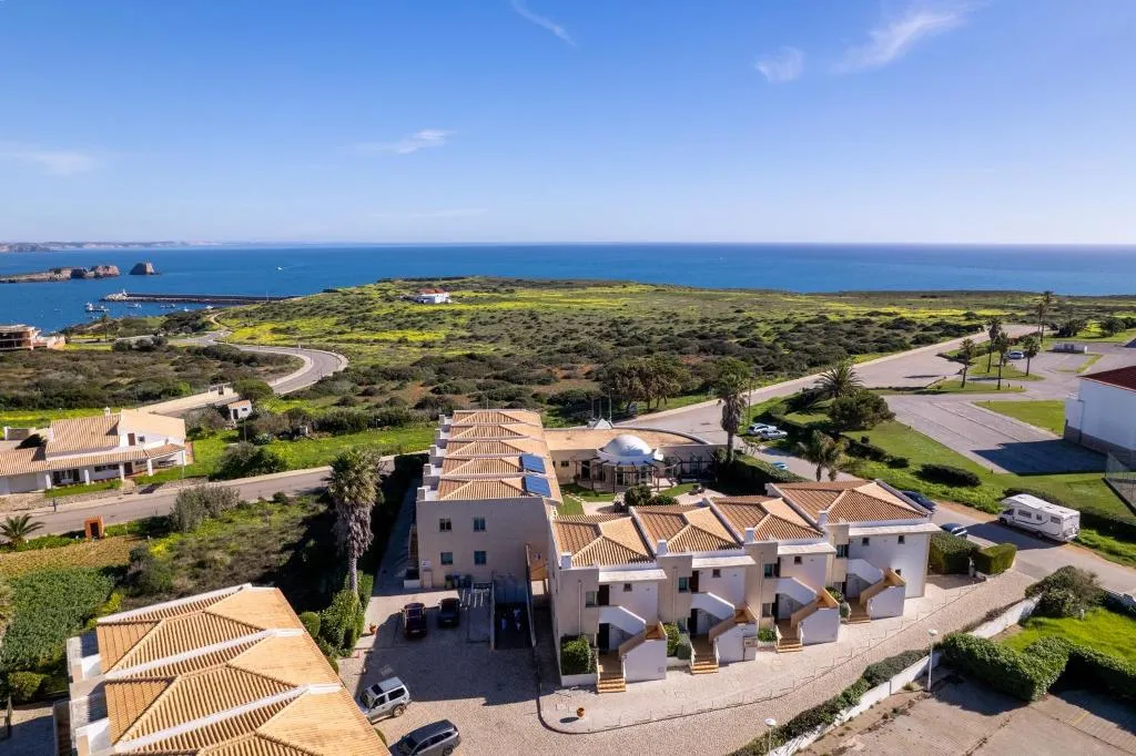 APARTMENT WITH VIEWS Room, Pontalaia, Algarve