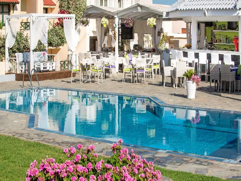 Pool, Kristalli, Crete