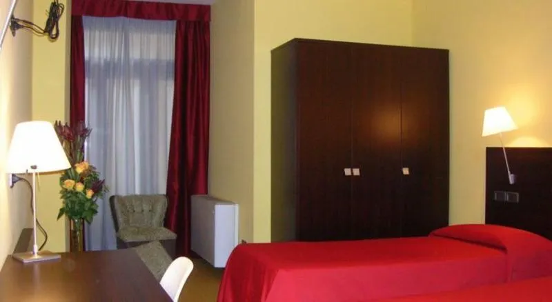 SINGLE STANDARD Room, Verdi, Venice
