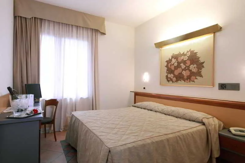 DOUBLE STANDARD Room, Caravel, Naples