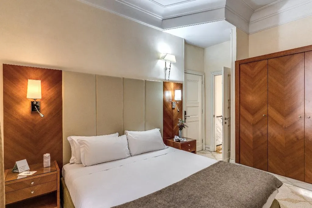 DOUBLE ANNEX Room, Sonya, Rome